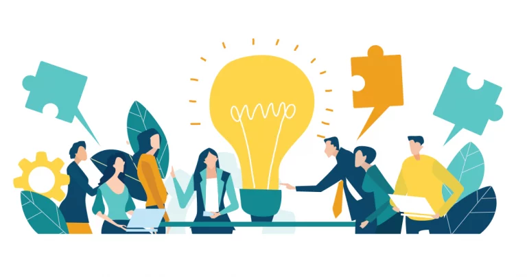 Equipe de collaborateurs en réunion